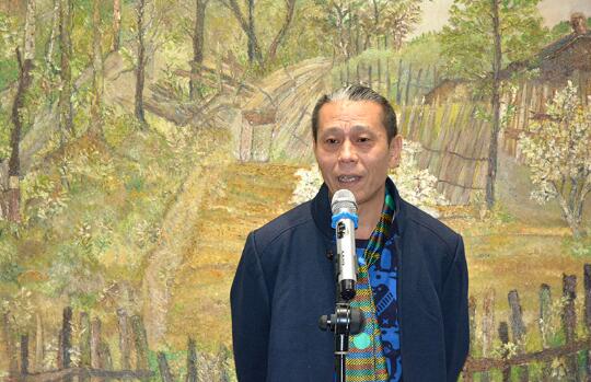 ¶�㻨��������ͻ�չ�ڱ�����������������ʢ��Ļ